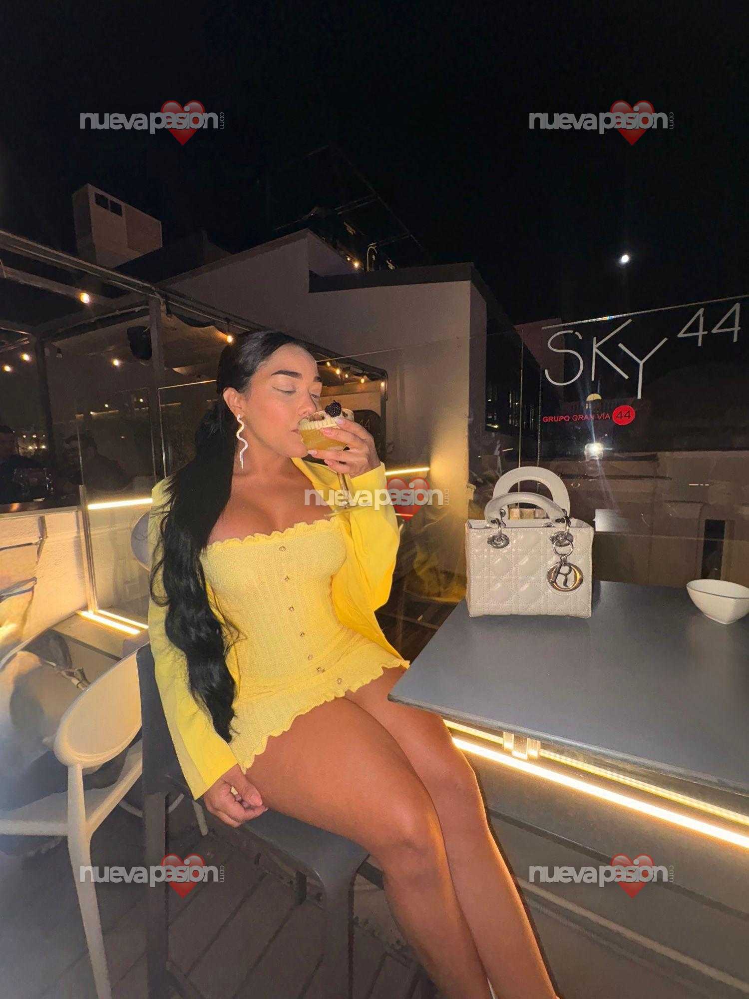BELLA Y EXQUISITA VENEZOLANA EN LAS AMERICAS. NOVEDAD TOTAL