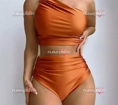 EMMA, MASAJISTA CON CLASE Y ELEGANCIA PARA TU BIENESTAR