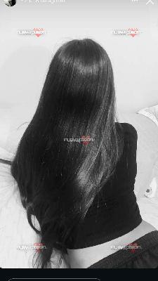 JOVEN GALLEGA EN APUROS