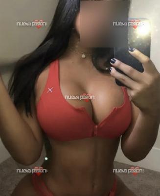 CAROL RECIÉN LLEGADA DIVERTIDA COÑITO ESTRECHO