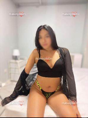 CAROLINA GUAPA ATREVIDA LATINA ,DIVERTIDA COMPLACIENTE