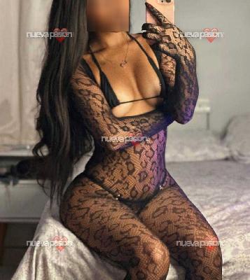 Llegó tu bombón 💥 morena ardiente esperando por ti