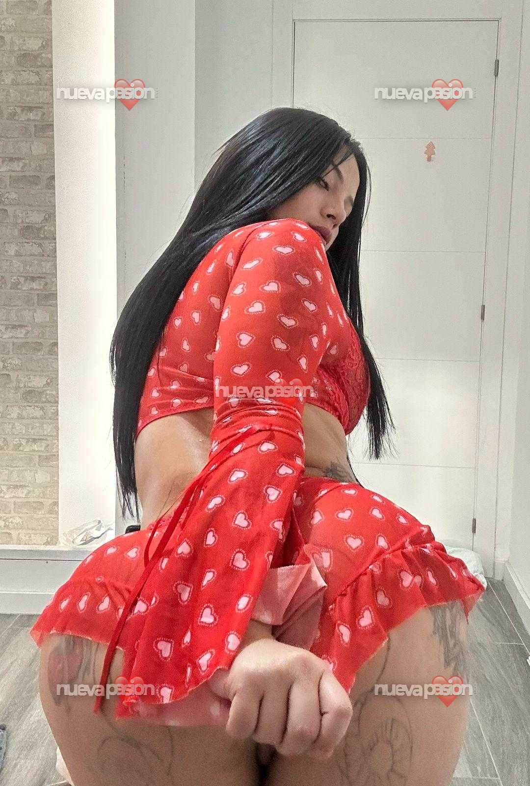 CATALINA JUGUETONA Y SENSUAL