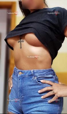 EXPERTA EN MUY HETEROS CURIOSOS