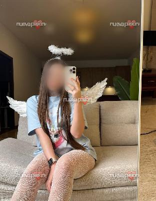 La perra dominante que te pone a cuatro