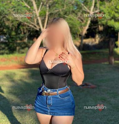 Me toco hasta acabarme mientras me miras y te haces la paja. ¿Te apuntas? 😈🍑