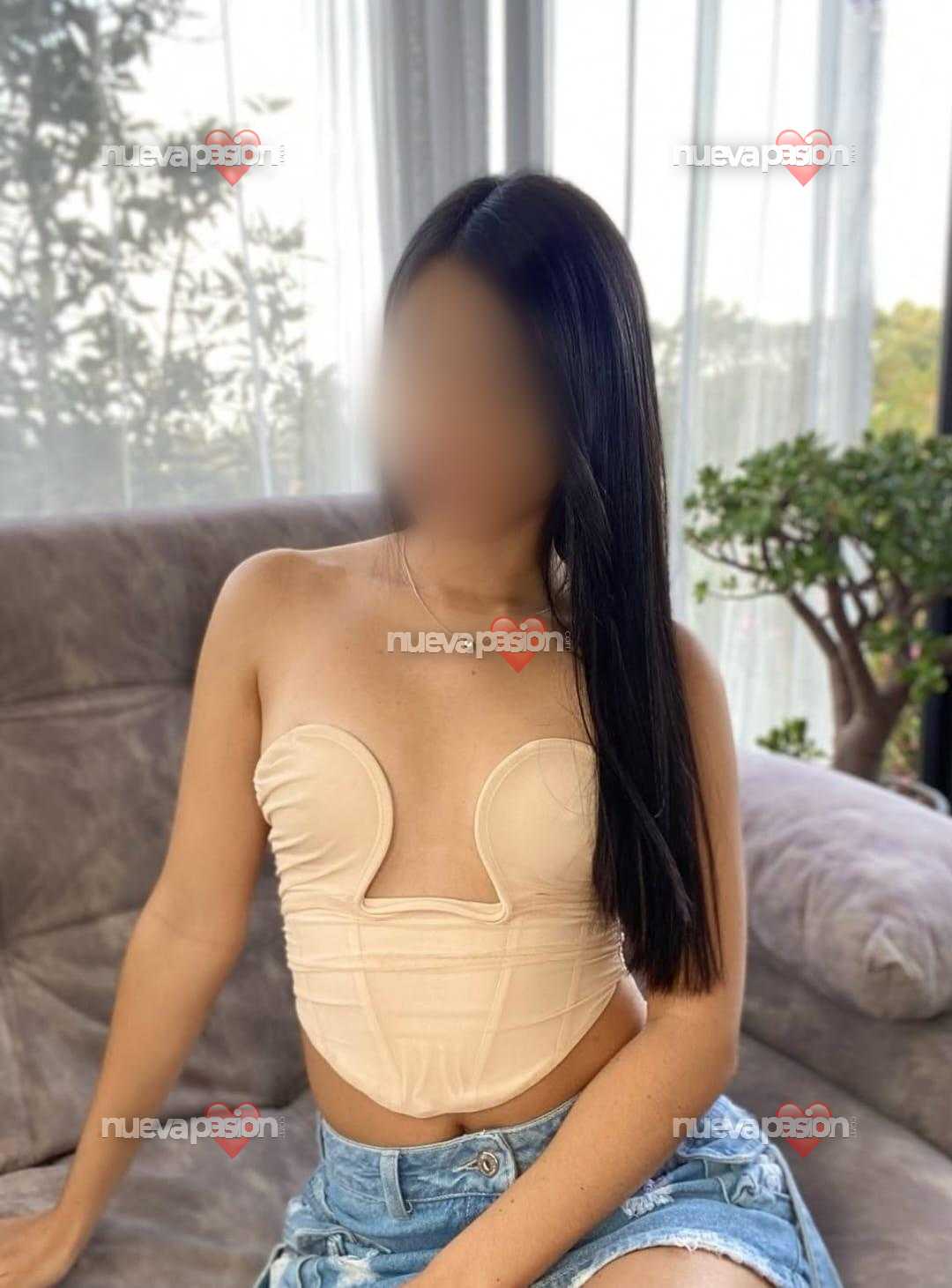 Zorra real. Me toco, me corro y te digo todo lo que te haría con esa lengua sucia Te dejo sin palabras y con la mano ocupada 😈💌