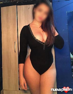 Española estudiante fotos reales cita previa WhatsApp