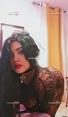 Cubana tragona y fiestera