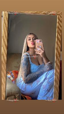 Colombiana fiestera y divertida