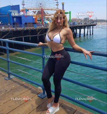 Adriana en Sevilla por primera vez