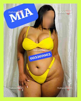 GARGANTA PROFUNDA PROFUNDO  Y EXCITANTE