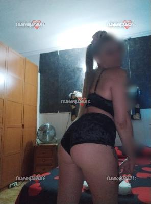 Caliente cañera en espera de un buen amante