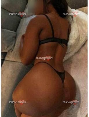 NOVEDAD MIA  💕❤️BOMBA DE SEXO CON GRANDES ATRIBUTOS PARA QUE CHUPES Y MUERDAS 📍