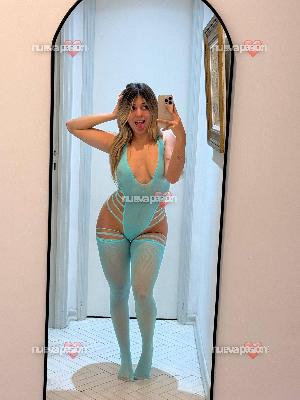 Ems Doll la más caliente de la web