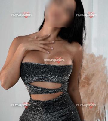 PRIMERA VEZ MARÍA NUEVA EN ESTE MUNDO