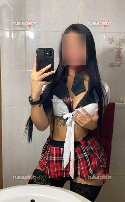 Novedad jovencita estudiante morena cita previa WhatsApp