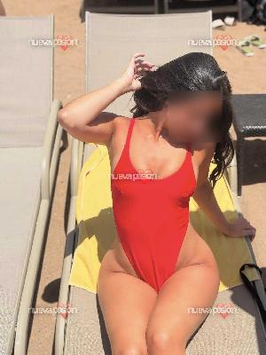 VEN A CUMPLIR TUS FANTASÍAS CONMIGO BB