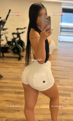 Nicol jovencita de 18 años recién llegada