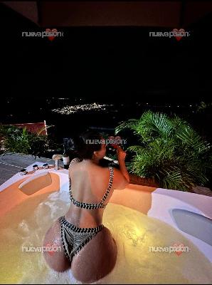 NOVEDAD LATINA EN GIRONA 🔥🇨🇴🍑🚨