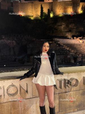 BOMBA ARDIENTE DE FIESTA MUJER CACHONDA EN MALAGA CENTRO