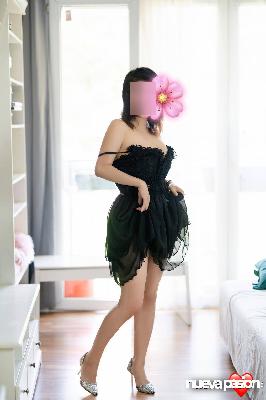 NUEVA chica acompañante GUAPA CARIÑOSA CON MUCHO GANA CONOCERTE