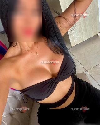 Muñequita caliente,  traviesa, chupadora insaciable