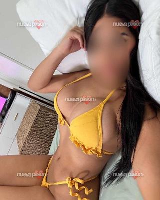 Muñequita caliente,  traviesa, chupadora insaciable