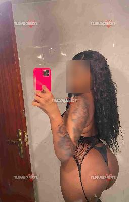 LATINA CON GRAN CULO