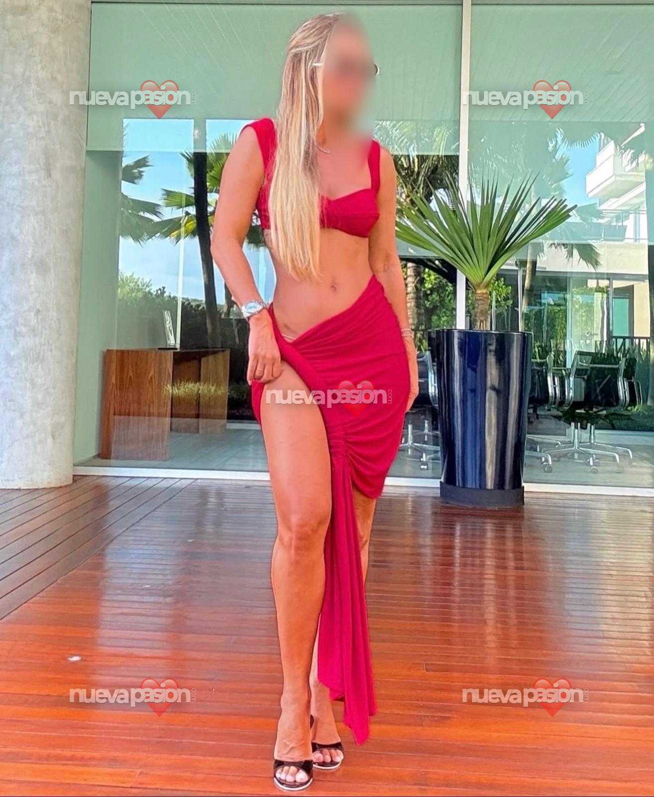 Discreta,divertida, seductora 🥰