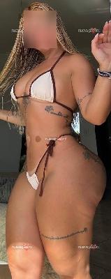 Bonbom JOVEN CON MUCHO AGUANTE SOY FIESTERA Y MORBOSA😈🔥