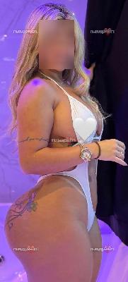 Bonbom JOVEN CON MUCHO AGUANTE SOY FIESTERA Y MORBOSA😈🔥