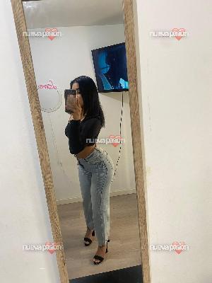 ALIX EN GANDIA LISTA PARA LA ACCIÓN 🫦🔥