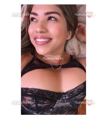 Samantha Joven, bella y adictiva