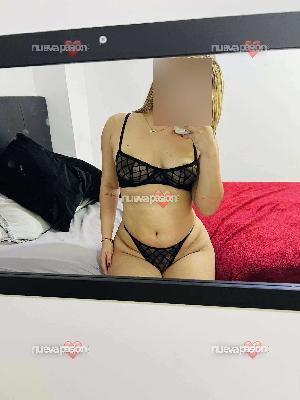 MIA VENEZOLANA  ARDIENTE Y JUGUETONA