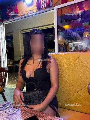 MAYERLY JUGUETONA Y TRAVIESA