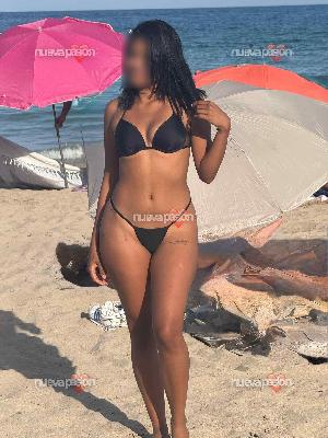 Valentina latina 23 años