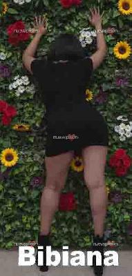 MULATA guapa y muy cariñosa.