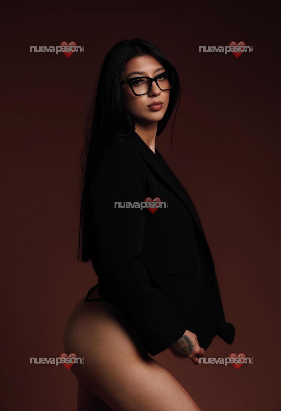 CRYSTAL , FRANCES NATURAL Y BESOS CON LENGUA 685225715