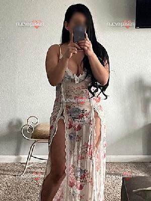 Solo de pensarte estoy más húmeda que el filtro de café