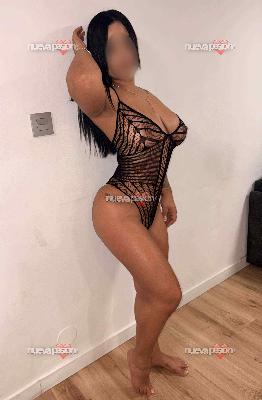 Hola soy wendy me encanta la fiesta y pasarlo rico y darte mucho amor