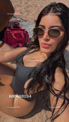 JOVENCITA CALIENTE Y CON GANAS, UNA EXPERIENCIA DIFERENTE