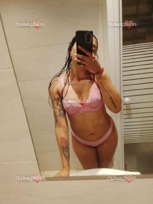 DISPONIBLES SOLO PARA TI MANILVA COSTA, ESTEPONA ❤️‍🔥