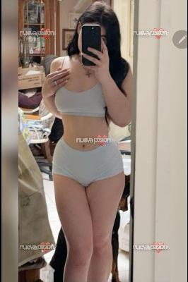 Alba una diosa divina