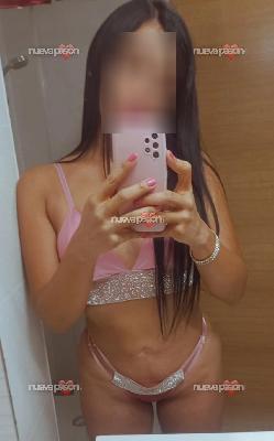 CARIÑOSA  ALEGRE FIESTERA EN ONDARA ANTONELA