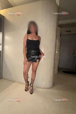 JASMINE ENCANTADORA CHICA PERUANA