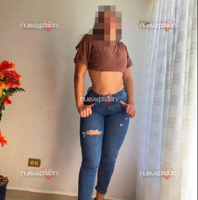 Claudia muy caliente 🔥