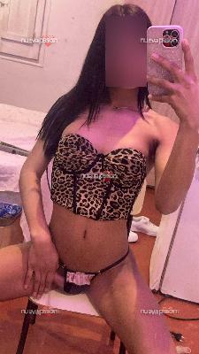 EN GIRONA CHICA TRANS -BOMBA DE SEXO FIESTA ARDIENTE