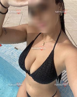 ESTOY MUY CACHONDA VIENES A FOLLARME BIEN RICO?