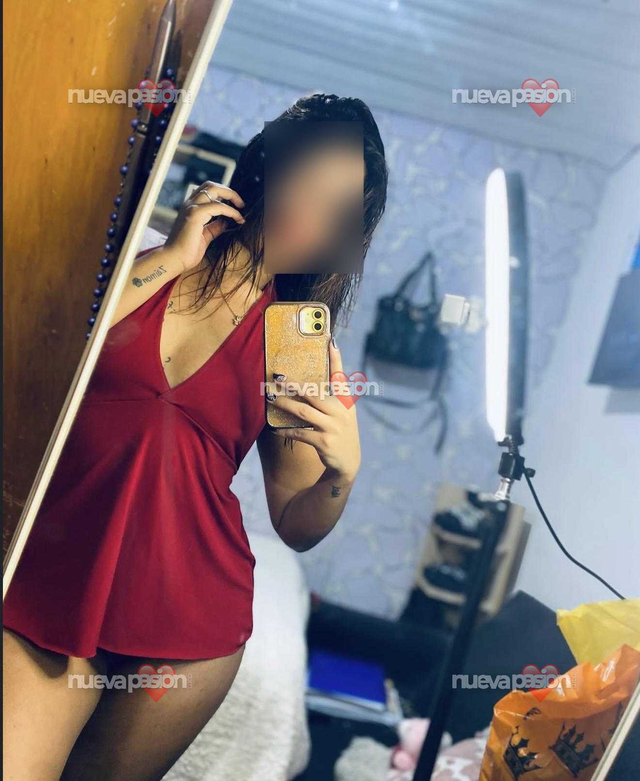 Laura Latina De Visita En Tu Isla